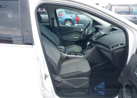 2013 Ford Escape Se z USA, uszkodzony, nr VIN 1FMCU9G93DUA17816